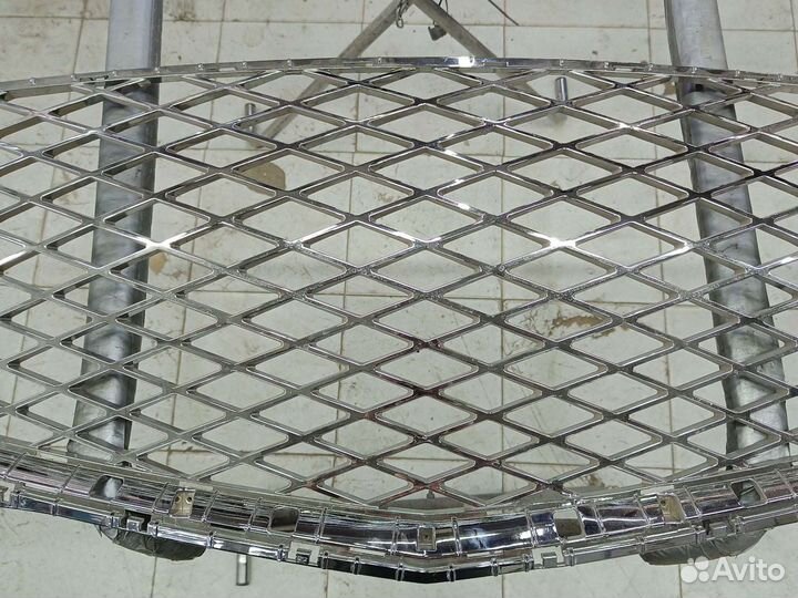 Решетка радиатора Genesis GV80