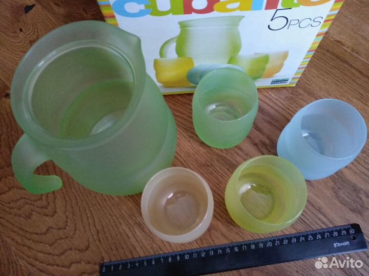 Набор. Графин и 4 стакана бокала. Стекло. Новый