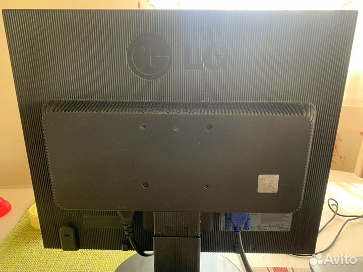 Монитор lg flatron
