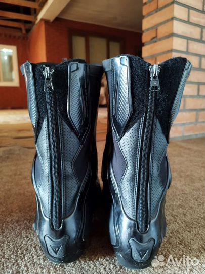 Мотоботы dainese кожа с перфорацией 43