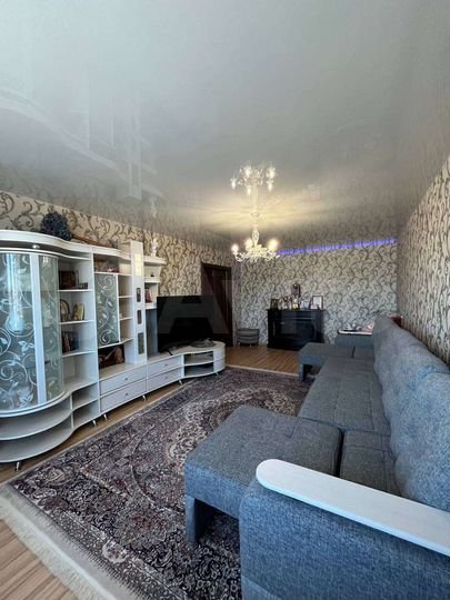 2-к. квартира, 67,3 м², 7/10 эт.