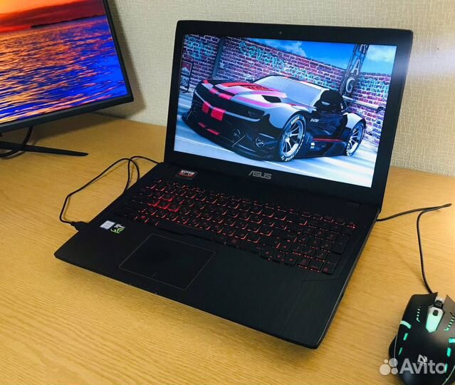 Игровой ноутбук Asus