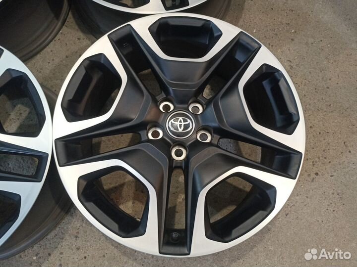 Оригинал Toyota Rav4 Adventure R19 5x114.3