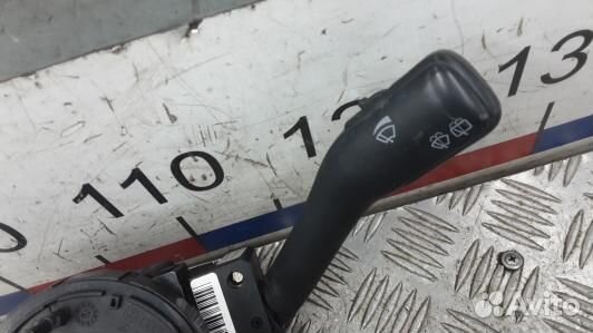 Переключатель поворотов и дворников (стрекоза) volkswagen golf 4 (LDN21Q801)