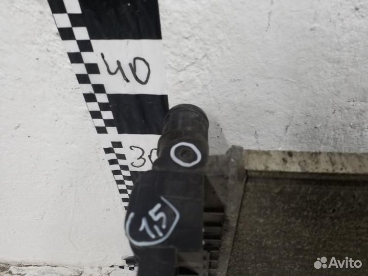 Радиатор охлаждения двигателя Renault Logan 2 MT/A