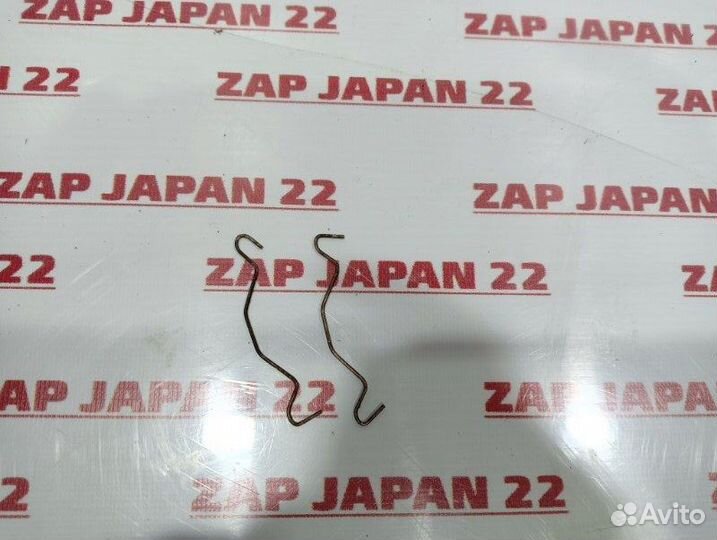 Зажим тормозных колодок Mitsubishi Challenger K99