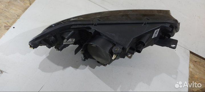 Фара галогеновая передняя левая Ford Ecosport