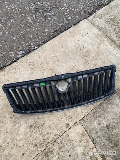 Решетка радиатора skoda octavia a5