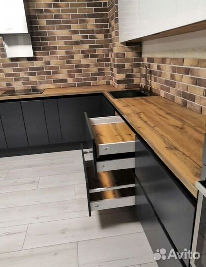 Кухонный гарнитур угловой на заказ