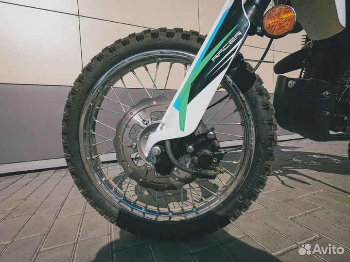 Мотоцикл кроссовый Racer Panther RC 250 GY-C2