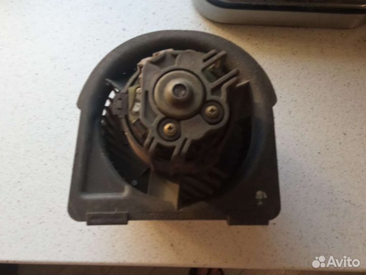 Моторчик печки на опель вектра б
