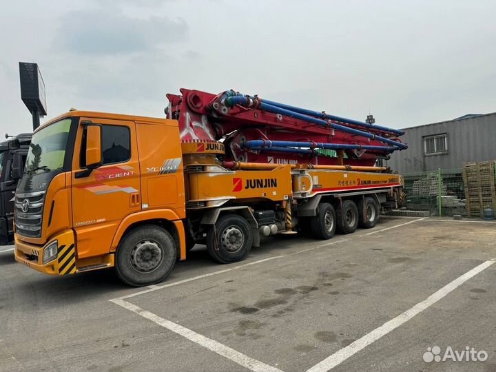 Автобетононасос Junjin JJ-H5517, 2014