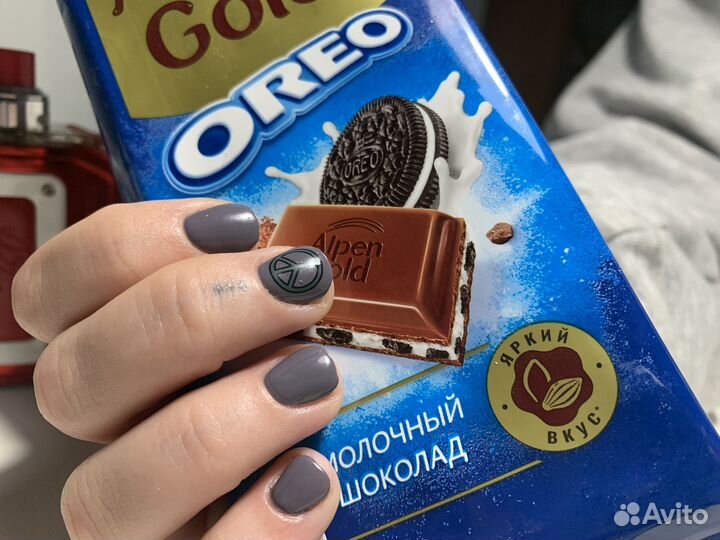 Модель на маникюр