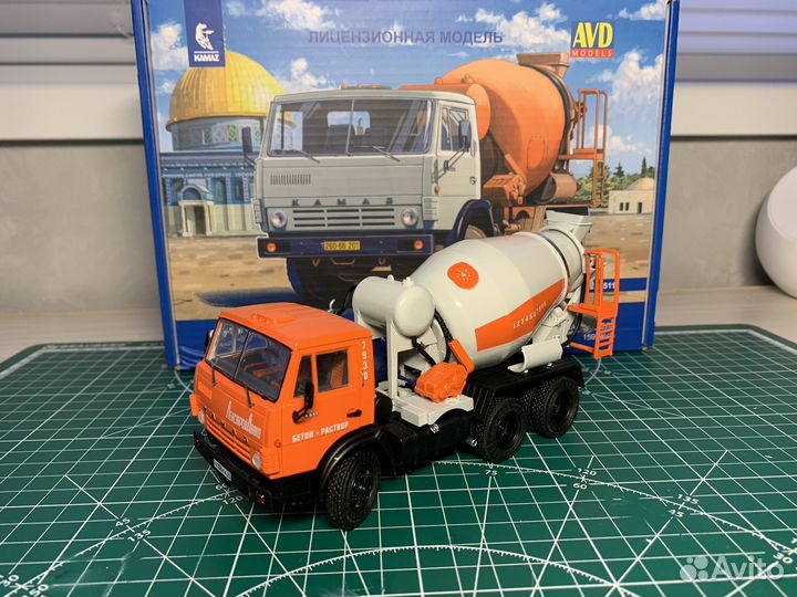 Молель AVD Автобетоносмеситель сб-92 (5511)