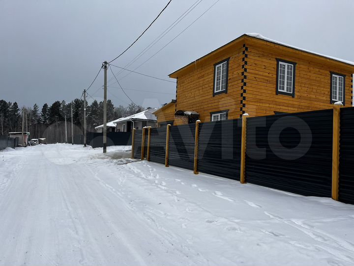 Дом 170 м² на участке 5 сот.