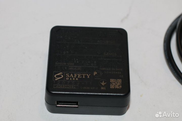 Зарядное устройство для Sony (оригинал)