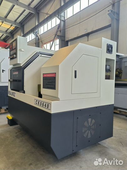 Токарный станок с чпу