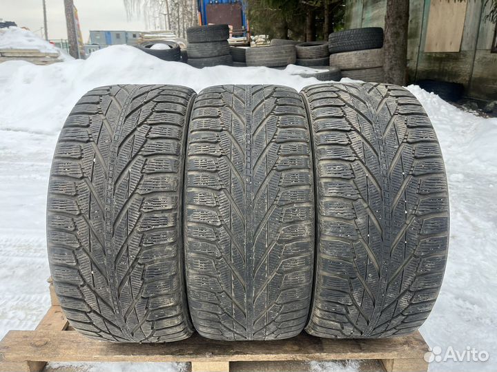 Nokian Tyres Hakkapeliitta R2 SUV 275/40 R20