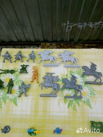 Игрушки,киндер сюрприз