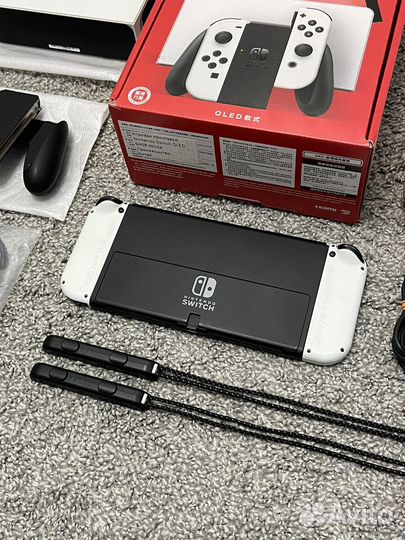 Nintendo Switch oled (Состояние Новой)