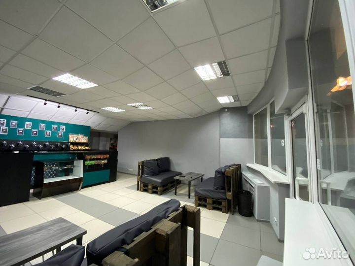 Торговая площадь, 72 м²