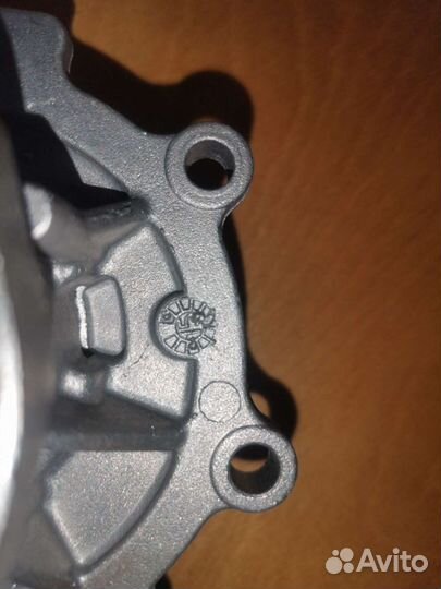 Помпа Opel Zafira B