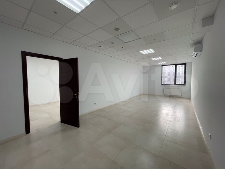 Сдам офисное помещение, 135 м²