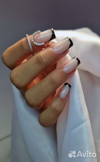 Маникюр, укрепление, наращивание ногтей, педикюр