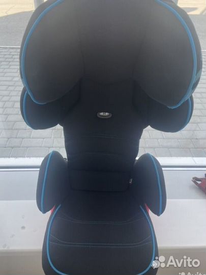 Детское автокресло BMW от 15 до 36 кг isofix