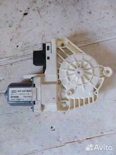 Моторчик стеклоподъемника 4F0 959 802A Audi A6C6 4