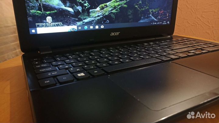 Прекрасный офисный ноутбук Acer