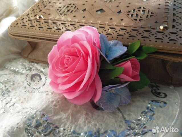 Украшение для волос из фоамирана