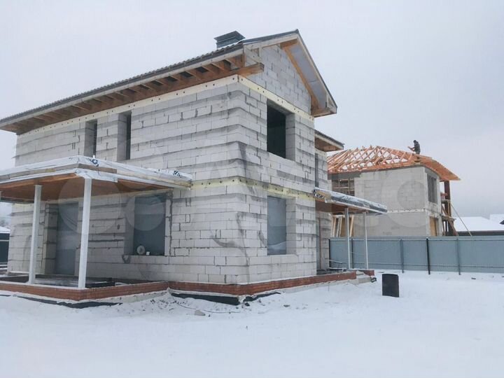 Дом 230 м² на участке 12 сот.