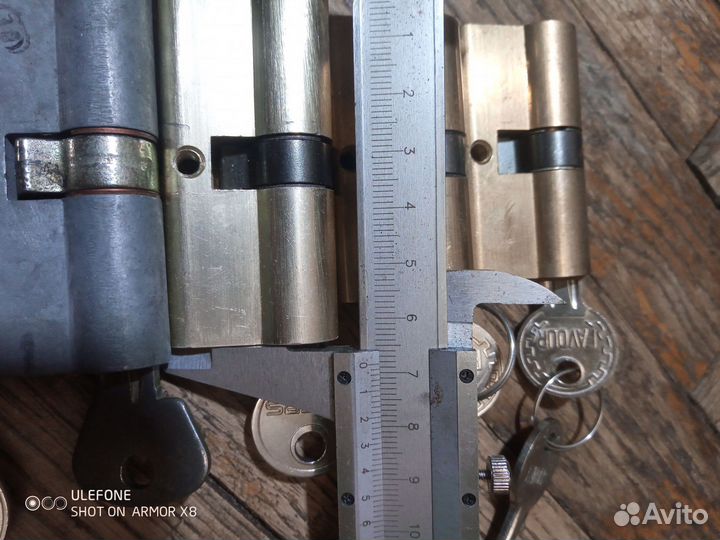 Личинка замок ключи врезной