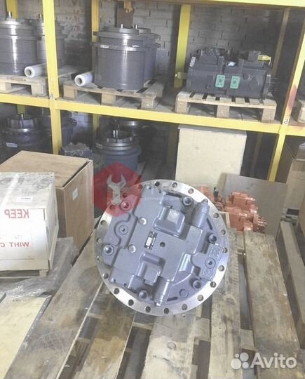 Гидромотор хода EC250DNL 14604840