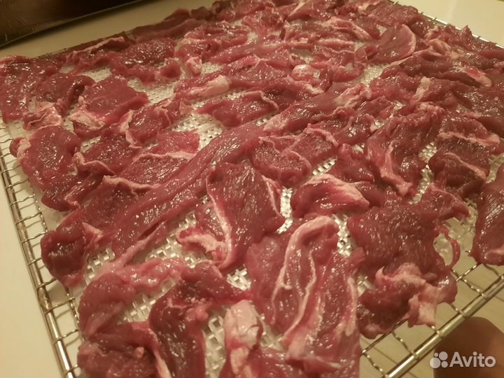 Полезные сушёные лакомства для животных