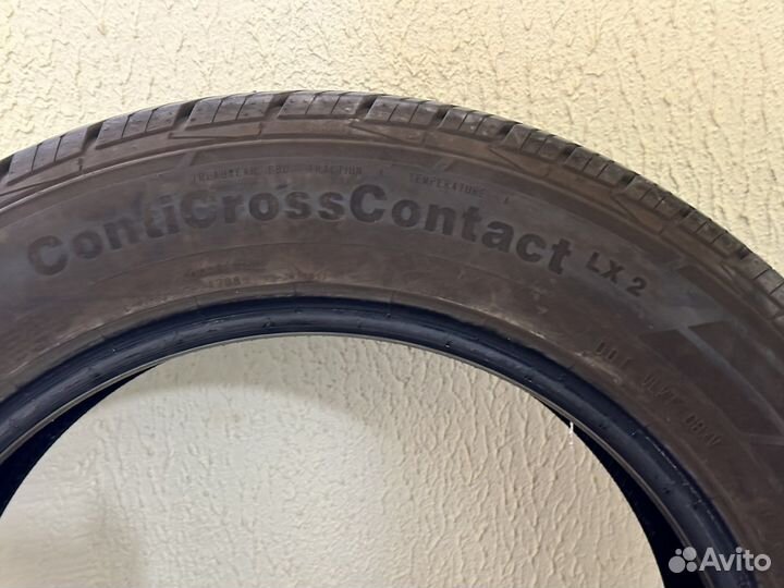Continental ContiCrossContact LX2 215/60 R17