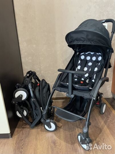 Коляска прогулочная