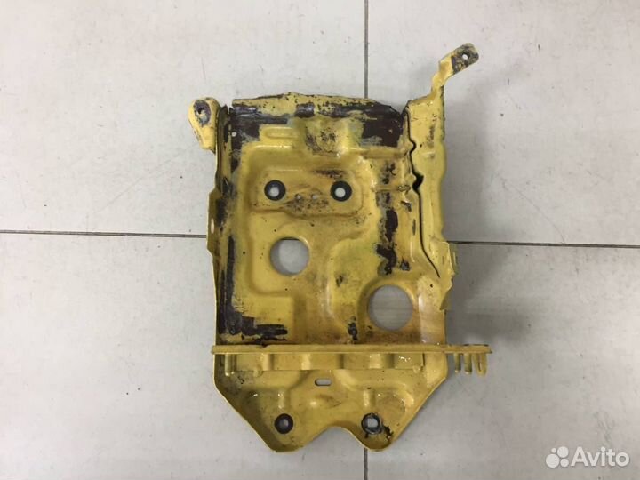 Крепление акб корпус / подставка Chevrolet Aveo T2