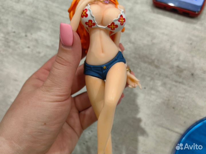 Аниме фигурка ван пис Нами