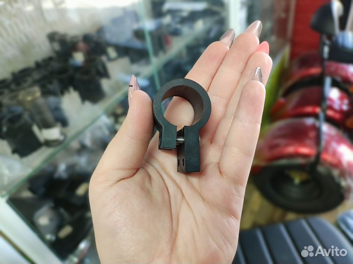 Крепление на борт. компьютер электросамоката 0915