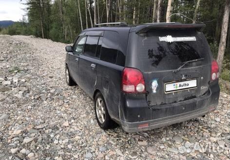Mitsubishi Dion 1.8 AT, 2000, битый, 250 000 км