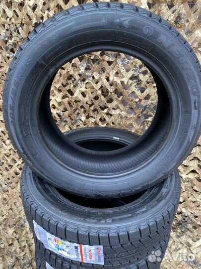 Nereus NS805+ 205/55 R16 91T