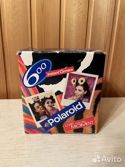 Фотоаппарат Polaroid 600 Instant Camera