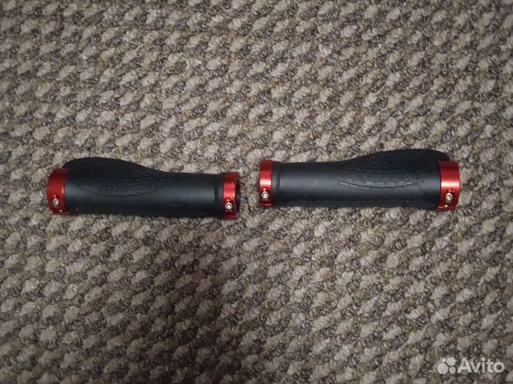 Грипсы для велосипеда