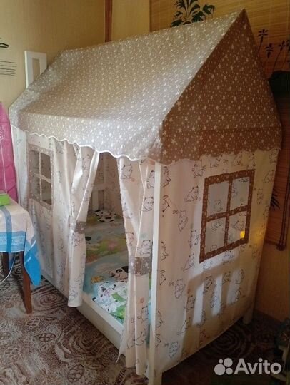 Текстиль для кровати домика