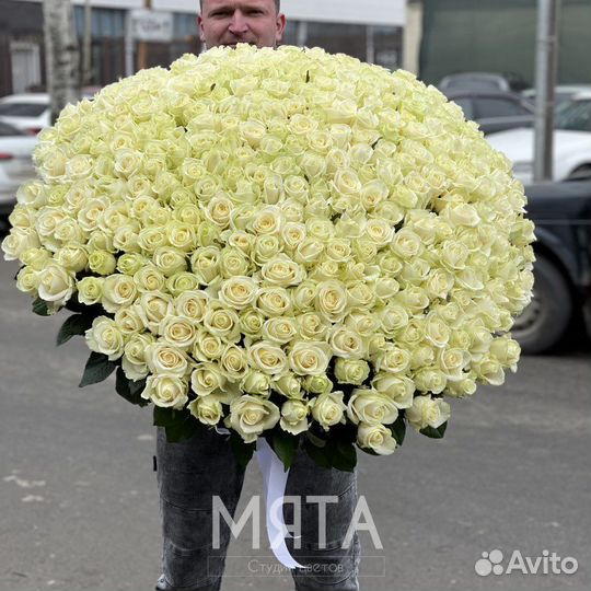 Розы гиганты букеты