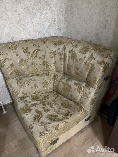 Угловой диван бу