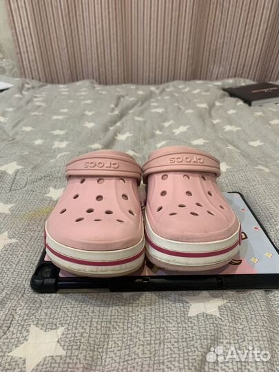 Crocs j2
