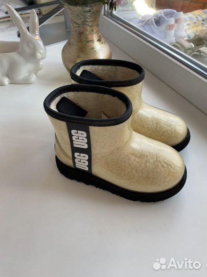 UGG детские 28,5